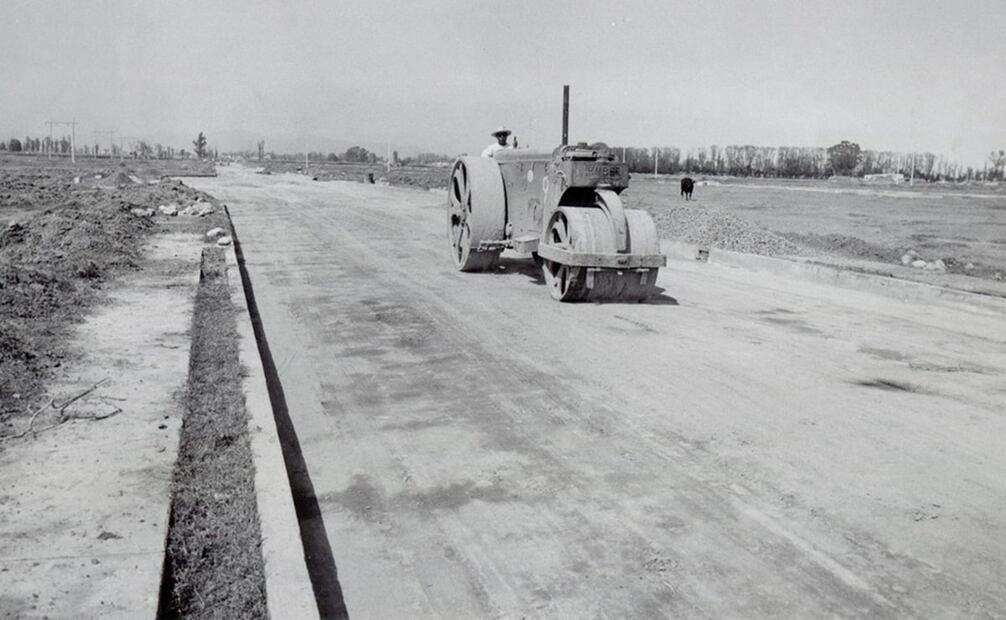 Avance en la construcción de la Colonia Marte, a mediados de los 50. En la actualidad se conecta con vialidades como la Calzada de la Viga y Andrés Molina. Foto: Colección Carlos Villasana.