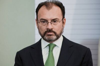 “Videgaray debe irse del MIT”, señalan en carta egresados de la institución