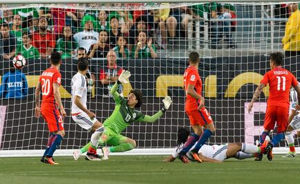 Así sufrieron narradores aztecas durante goleada a México