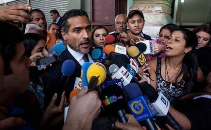 López y Ceballos condicionan el fin de su huelga de hambre