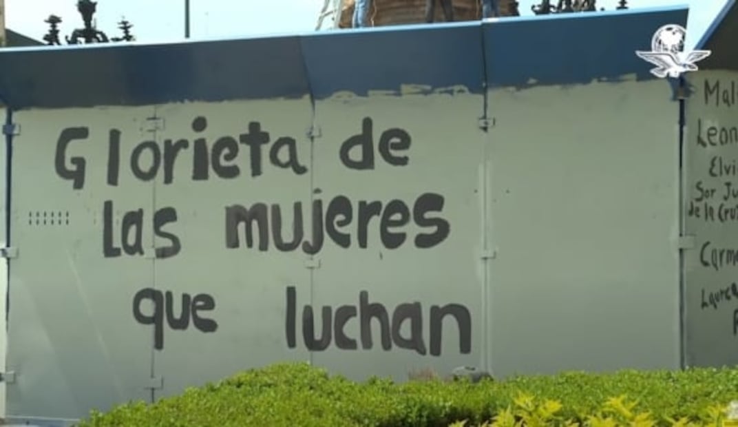 Borran nombre de "La Glorieta de las Mujeres que Luchan" tras intervención de feministas