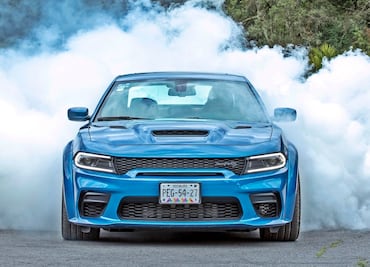 A prueba: Dodge Charger SRT Hellcat Widebody Redeye, el rey de la potencia