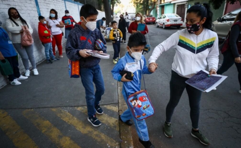 Elecciones, Kamala Harris y un mes del derrumbe del Metro, en las fotos de la semana