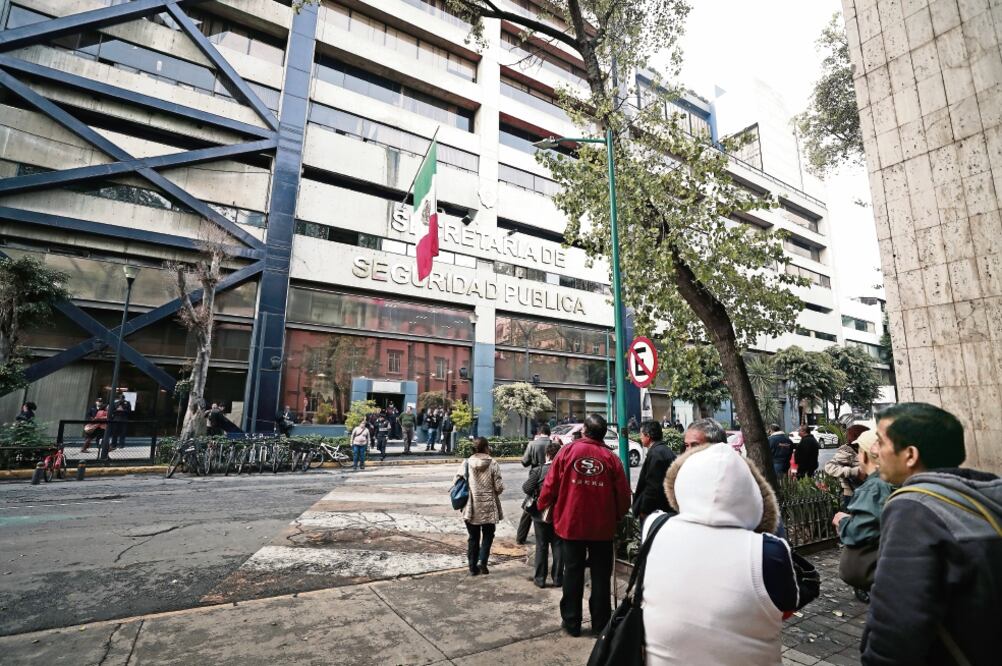 Reco nocimiento. El 19 de diciembre se realizó el festejo por el Día del Policía donde hubo una comida y se rifaron premios entre los uniformados. (ARCHIVO EL UNIVERSAL)