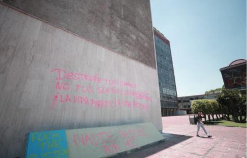 Facultad de Derecho confirma robo y vandalismo en sus instalaciones
