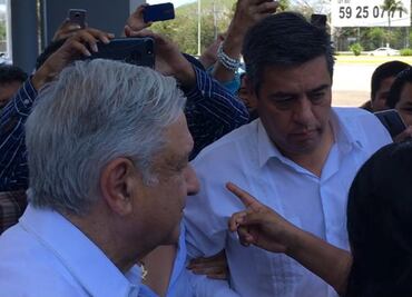Encarga AMLO distribución de medicinas e infraestructura de salud a miembros de ayudantía
