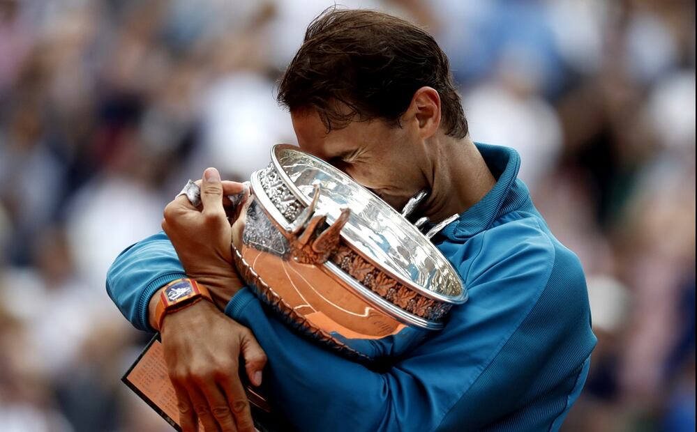 "Todo en la vida tiene un principio y un final y creo que es el momento adecuado para poner punto y final a una carrera larga y mucho más exitosa de lo que jamás hubiera podido imaginar", dijo Nadal. Foto: EFE