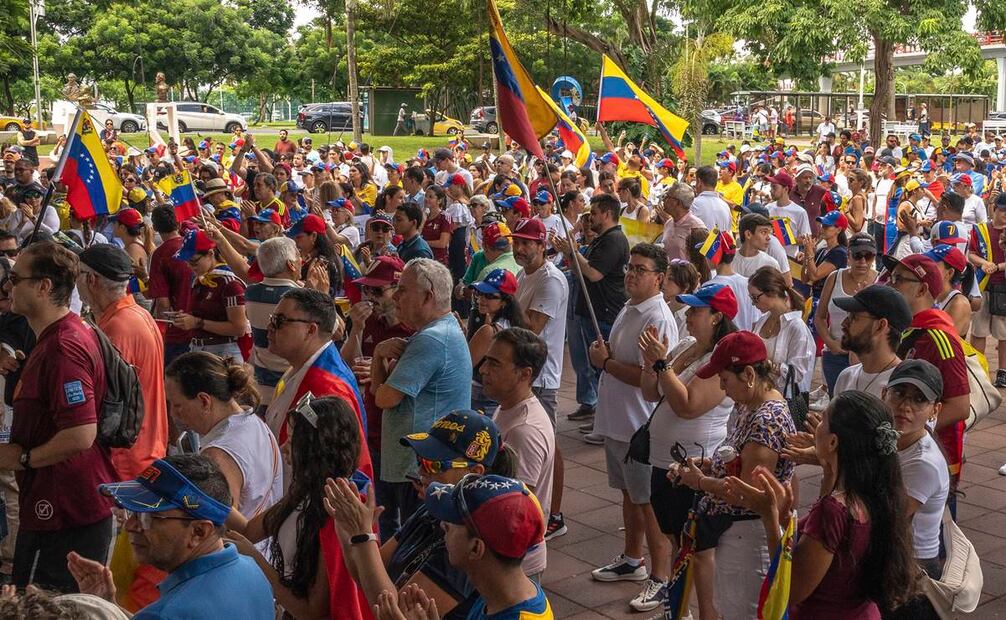 Cientos de personas se reunieron en el parque Urracá en la capital de Panamá. Foto: AP