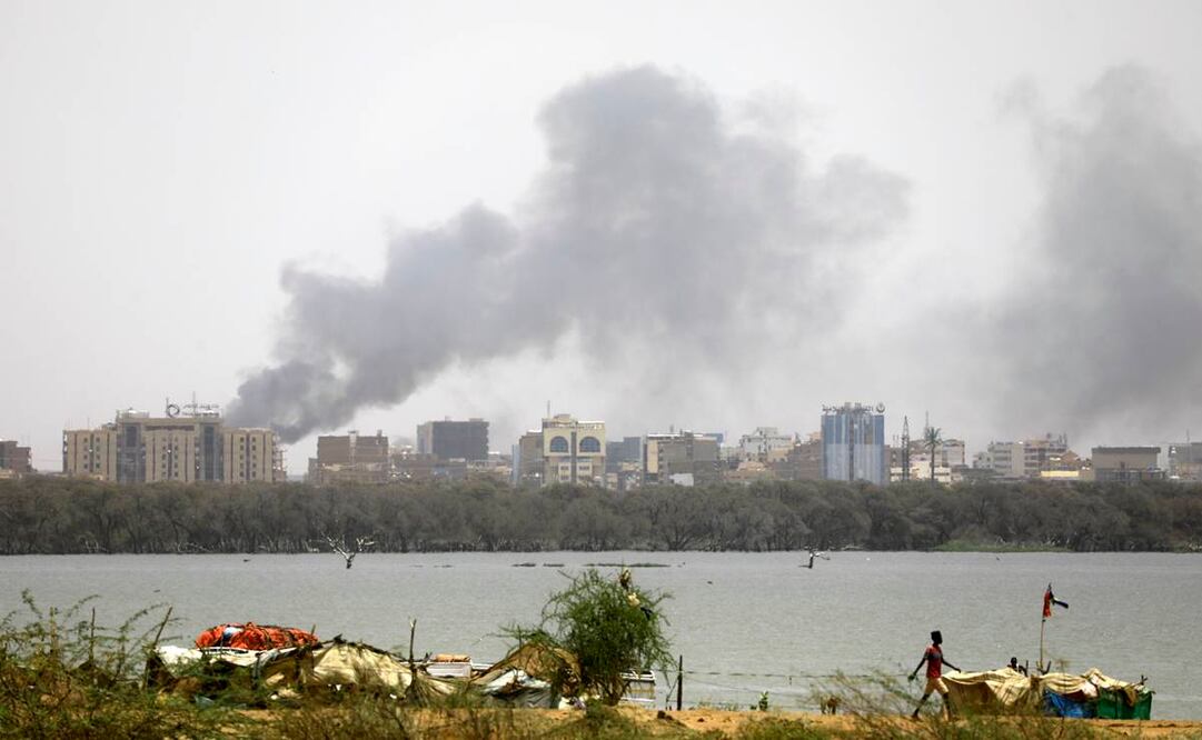 Enfrentamientos en Sudán, Jartum. Foto: Xinhua/Mohamed Khidir