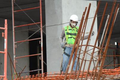 Nuevo León inicia fase de reactivación económica; alistan producción de cerveza