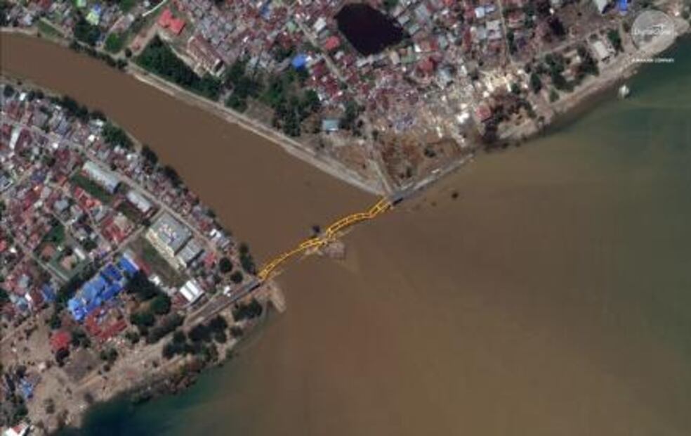 ​Captan antes y después de localidad de Indonesia tras sismo y tsunami