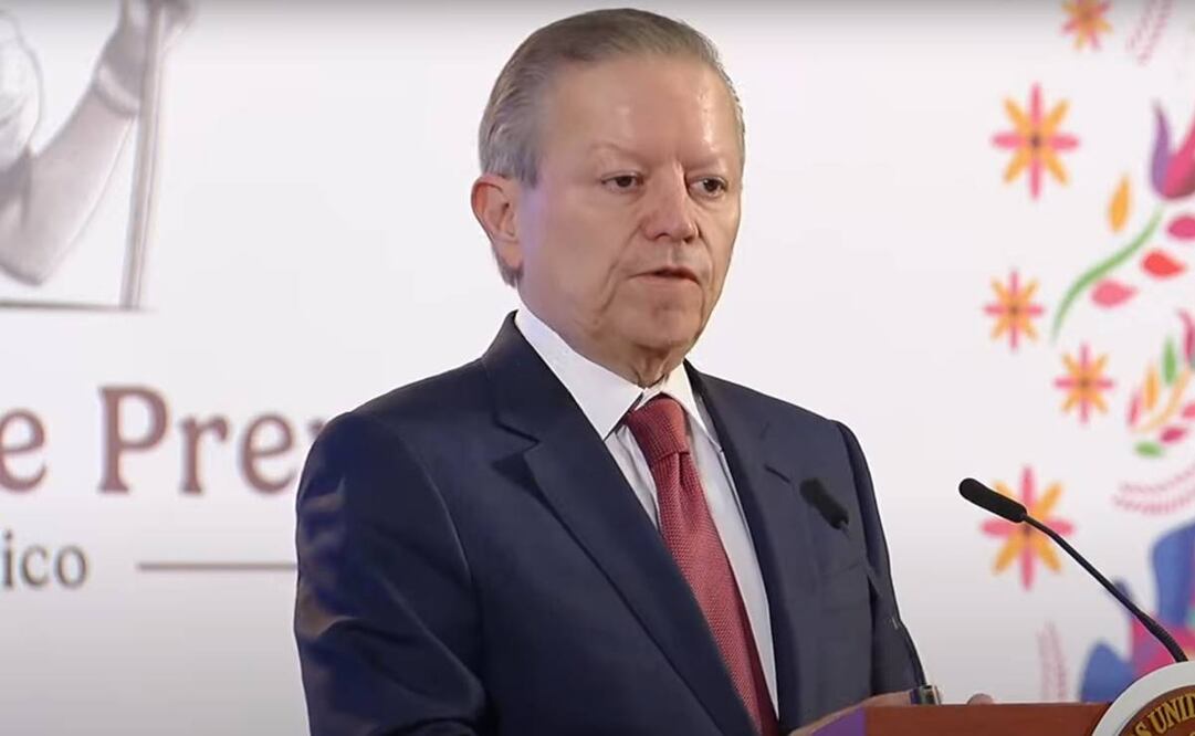 Arturo Zaldívar en la conferencia mañanera de Claudia Sheinbaum del 11 de noviembre, desde Palacio Nacional. Foto: Captura