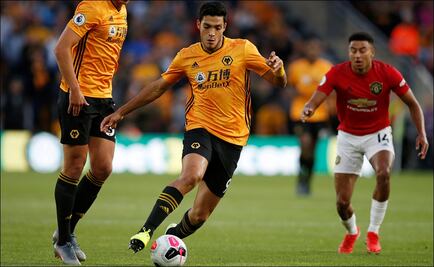 Jiménez exhibe al defensa más caro del mundo en empate frente al Manu