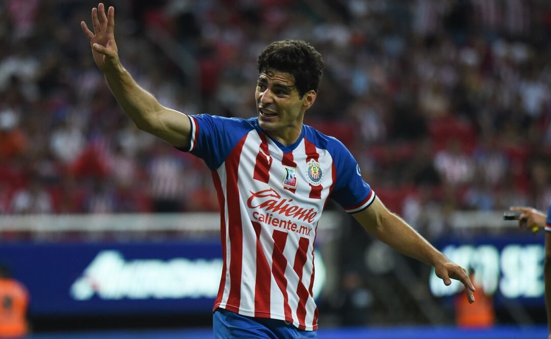 Defensa de Chivas. Foto: Imago 7