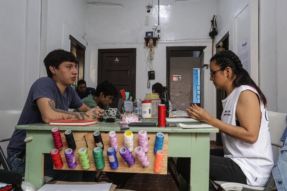Taller de Gráfica Nahual, en Mesones 20. Quien está a cargo temporalmente es Sergio Aguilera; el fundador es Roberto Martínez. Foto: Gabriel Pano