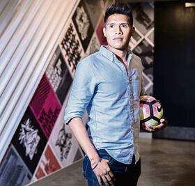 Se despoja de riñón y sigue en el juego