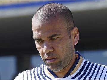 Pumas lanzó demanda contra Dani Alves; buscará castigo por incumplimiento de contrato