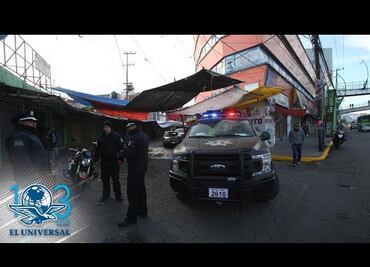 Policías impiden instalación de comerciantes ambulantes en Toluca