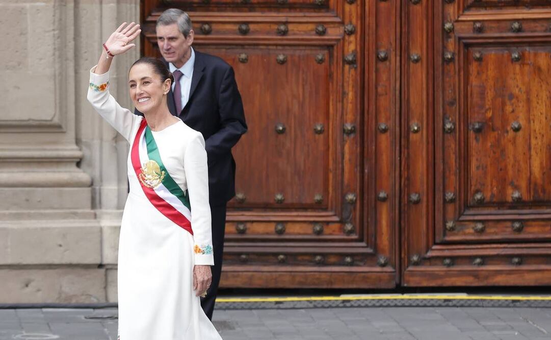Zócalo de la Ciudad de México, a unas horas de que la presidenta Claudia Sheinbaum Pardo salga para recibir el bastón de mando este martes 1 de octubre del 2024. Foto: Fernanda Rojas. EL UNIVERSAL