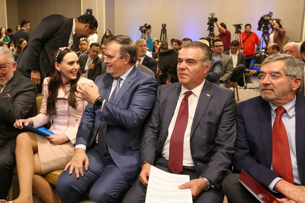 De acuerdo con el CCE, se trabajará en consolidar las empresas existentes, nacionales y extranjeras para que sean un referente global. Foto: Especial/El Universal