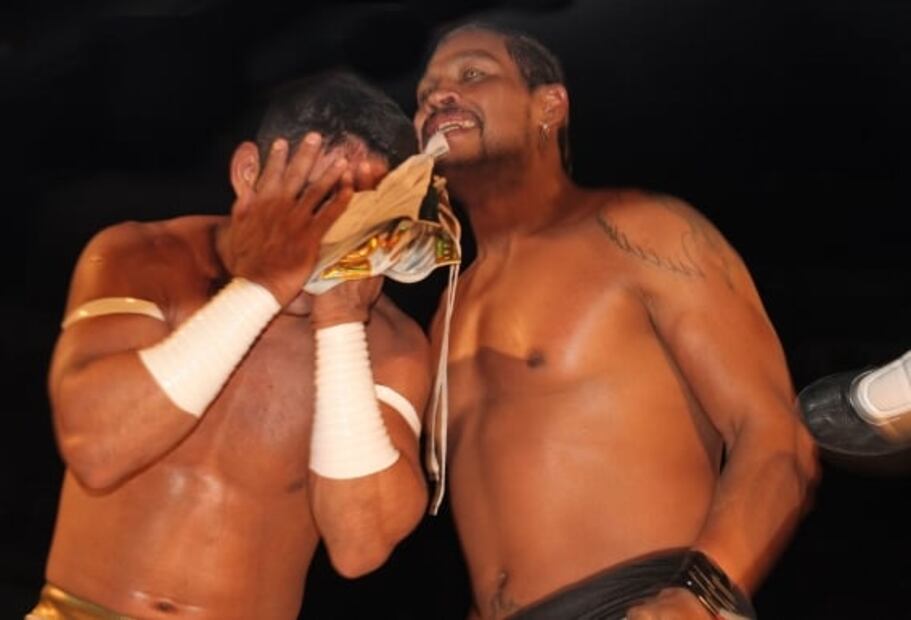 Muere el luchador Black Warrior, eterno rival del Místico
