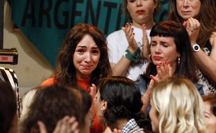 Actriz de "Patito feo" Argentina denuncia a actor por violación