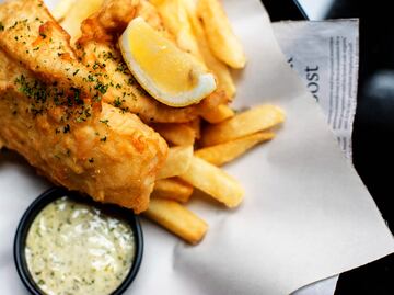 Prepara fish & chips como en un auténtico pub inglés
