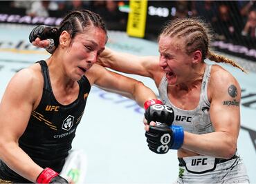 ¿Cuánto dinero ganó Alexa Grasso por retener el cinturón de campeona en la UFC?