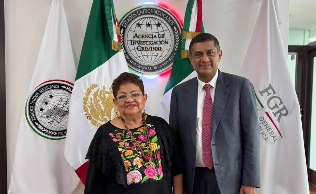 Ernestina Godoy, encargada de despacho de la FGR, sostuvo una reunión con Héctor Elizalde Mora, nuevo titular de la Agencia de Investigación Criminal. Foto: Especial
