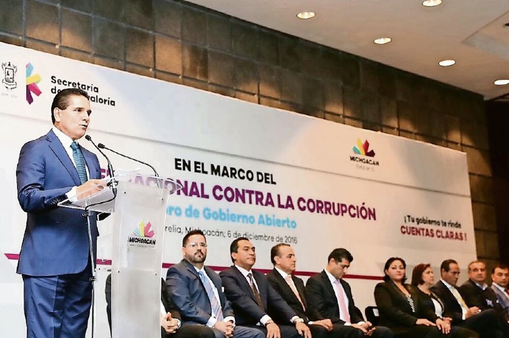El gobernador Silvano Aureoles destacó en el Foro sobre Gobierno Abierto que en Michoacán no hay lugar para conductas nocivas en el servicio público (ESPECIAL)