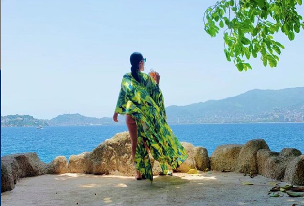 Martha Debayle muestra cómo lucir espectacular en la playa / Foto: Instagram @marthadebayle