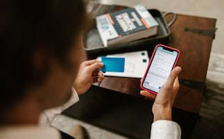 Nueva modalidad de estafa alerta a usuarios en redes sociales por mensaje que simula transferencias