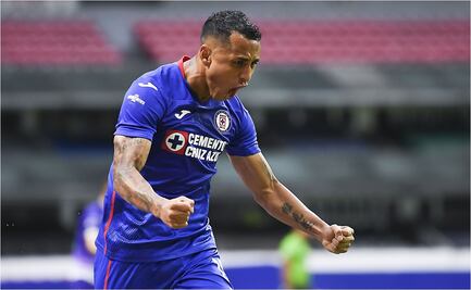 Yoshimar Yotún rompe con el protocolo de la Liga MX