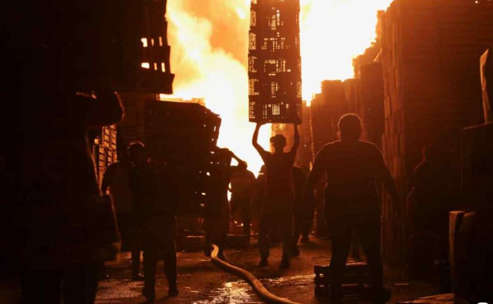 Tras el incendio se reportó saldo blanco Foto: Valente Rosas/El Universal
