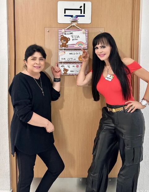 Victoria Ruffo y Maribel Guardia, felices abuelas.