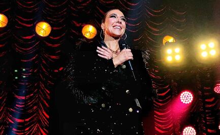 Mónica Naranjo pasa emotiva y diversa velada en el Auditorio