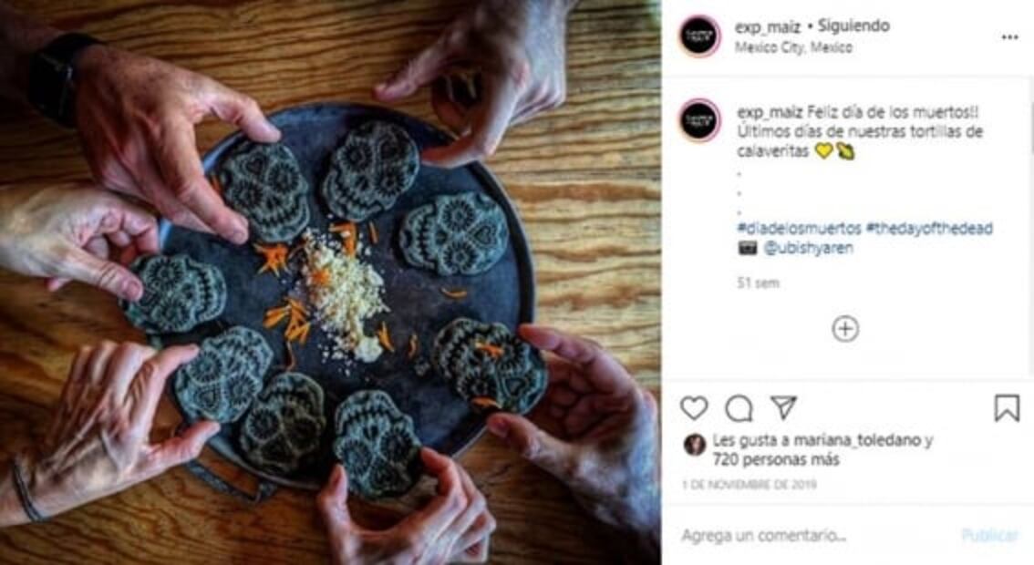 Mini tortilla en forma de calavera en Expendio Maíz