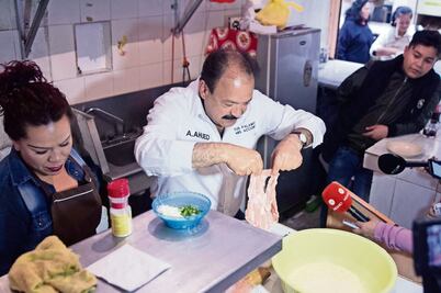 La gente me conoce por mi trayectoria, afirma Ahued