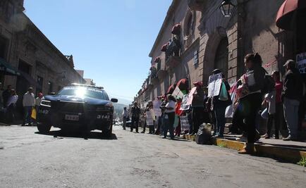 Toma Movimiento Antigasolinazo oficinas del SAT en Morelia
