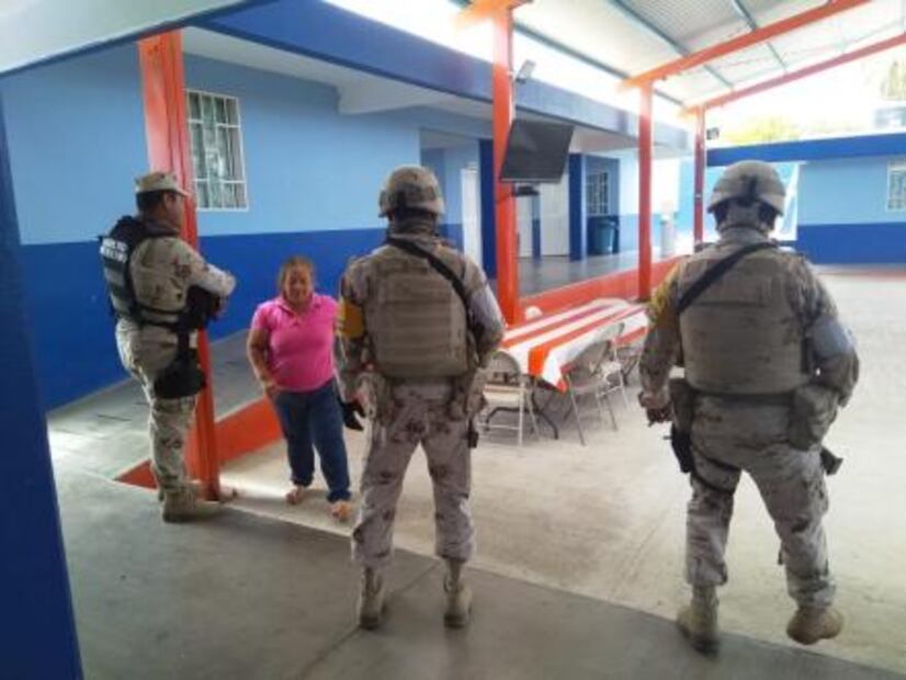 Habilitan tres albergues en Los Cabos ante llegada de tormenta "Bud"