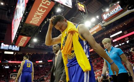Warriors sufre pérdida de Curry pero aplasta a Houston