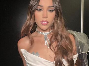 Dónde comprar pezoneras como las que usa Danna Paola