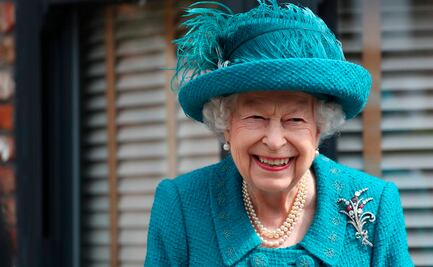 Reina Isabel II desea buena suerte a Inglaterra antes de la final de la Eurocopa