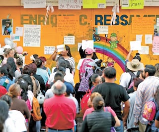 “Muy tarde mandan policías”, dicen papás en escuela de Fátima