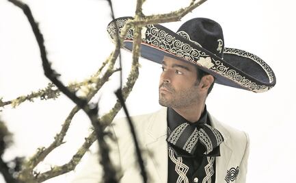 Pablo Montero irrumpe en casa de su exesposa para llevarse... ¿el comedor?