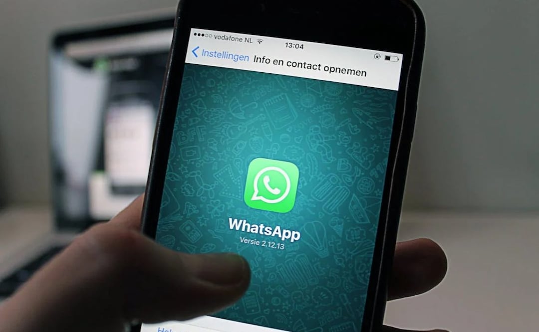 Los suplantadores contactan a sus víctimas principalmente a través de WhatsApp o mensajes de texto. Foto: Pexels