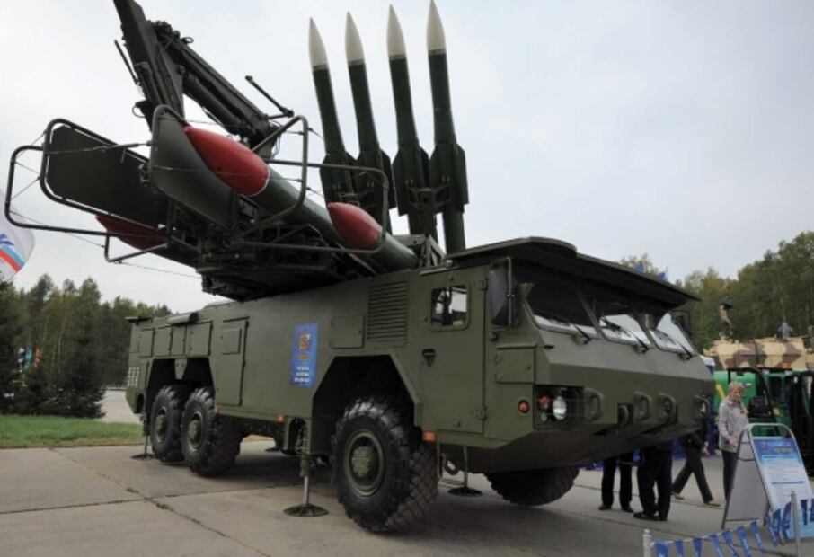 ¿Es la inteligencia artificial una amenaza? Parlamento Europeo advierte fines militares de Rusia y China 