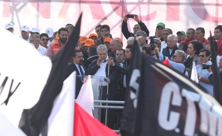 Recibe Aceves del Olmo rechiflas en mitin del 1 de mayo en el Zócalo