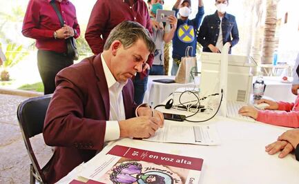 Ricardo Sheffield se registra como candidato de Morena a la alcaldía de León