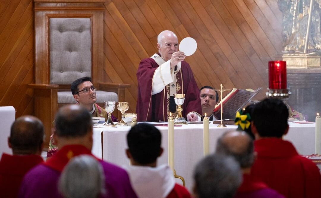 Ceremonia solemne de inauguración del Santuario de San Judas Tadeo en Cuemanco, presidida por el cardenal Carlos Aguiar Retes (21/11/2025). Foto: Hugo Salvador / EL UNIVERSAL
